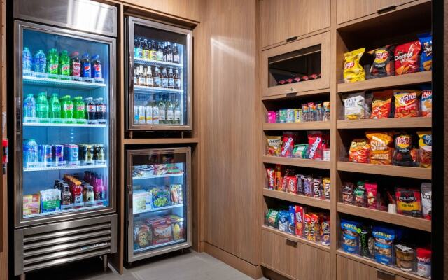 Fairfield Inn & Suites Medford