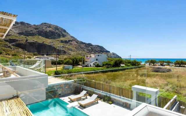 Villa Daphne-Naiades/ 2 bedrooms,luxury,beachfront