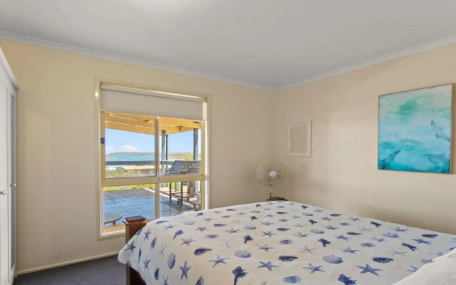 Mariners View Coffin Bay