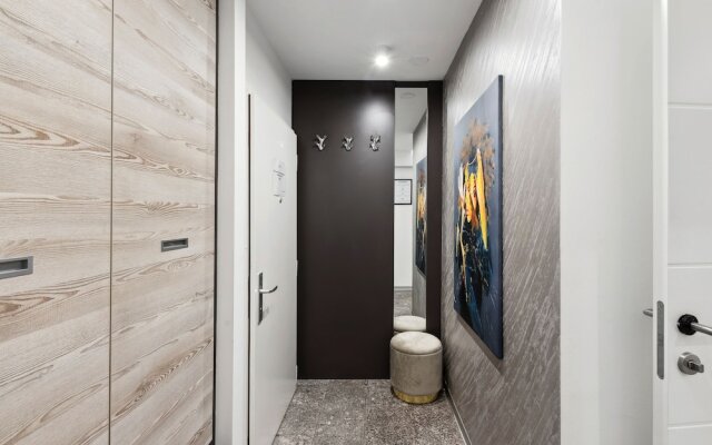 SKY9 Apartments District 6