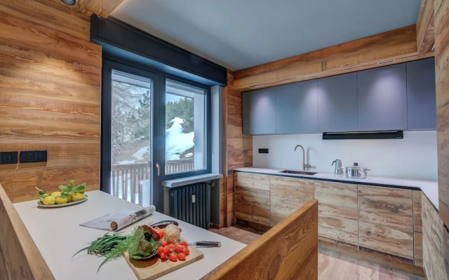 Simona Luxury Apartment few steps from sk