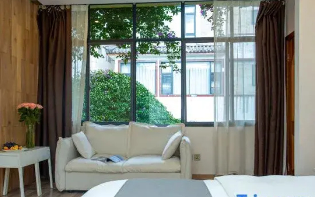 Dali Ziqing Courtyard Inn