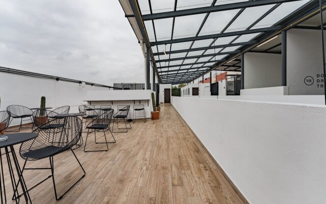 Mariano Escobedo Apartments by VH