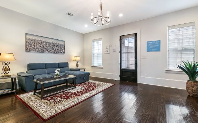 Residences Du Hosteeva