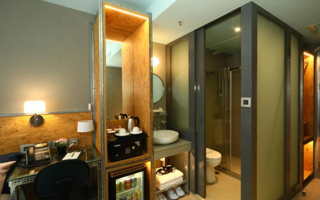 IND Hotel
