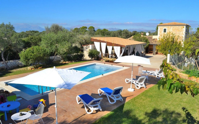 Villa Son Lleig, Muro 001