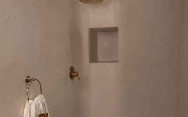 Utopia Suites Santorini