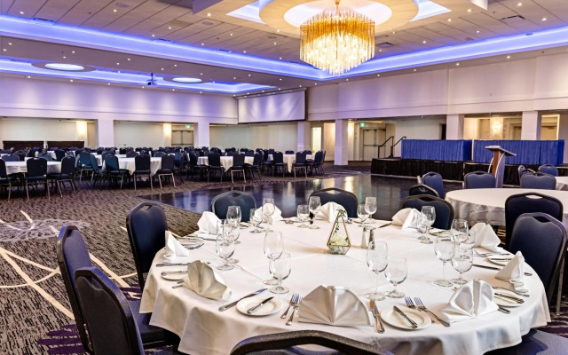 Wyndham Edmonton Hotel and Conference Centre