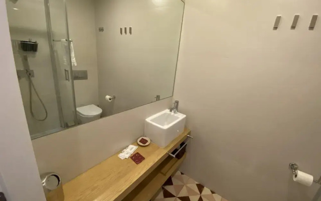 Bica Chiado Self-Catering Apartment