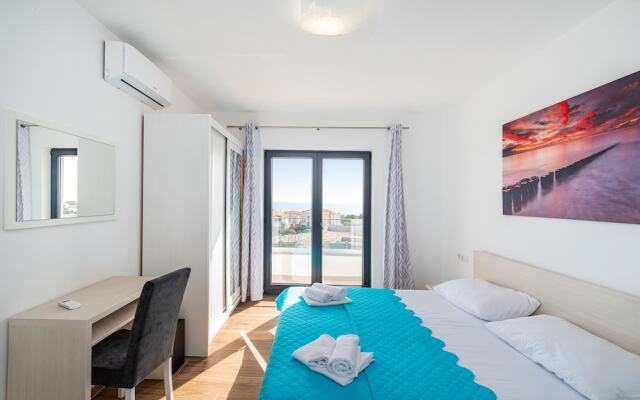 Deluxe Villa Laura 5a