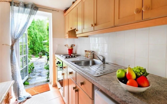 Sixpenny Cottage