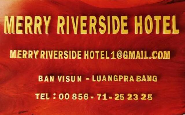 Merry Riverside Hotel