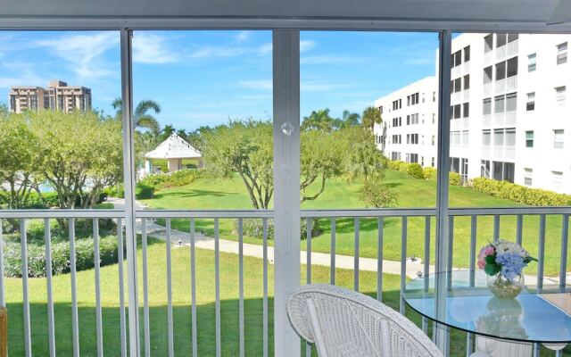 Sands of Marco C-202