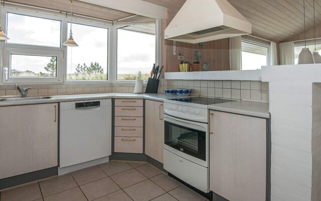 Lavish Holiday Home in Henne With Sauna