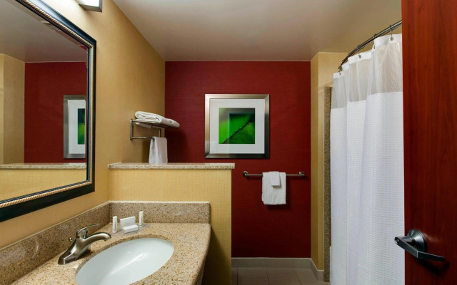 Courtyard by Marriott Chicago Schaumburg/Woodfield Mall