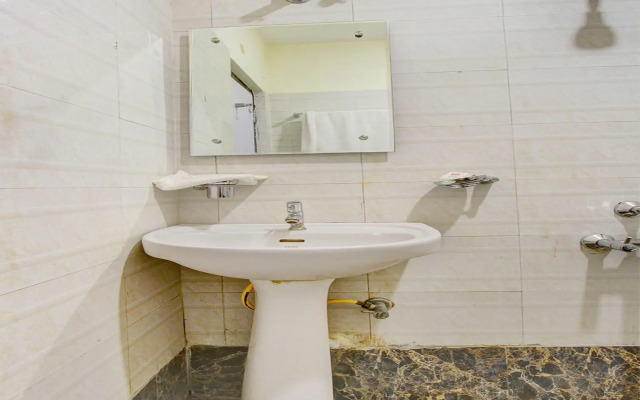 Oyo 3787 9 Star Hotel
