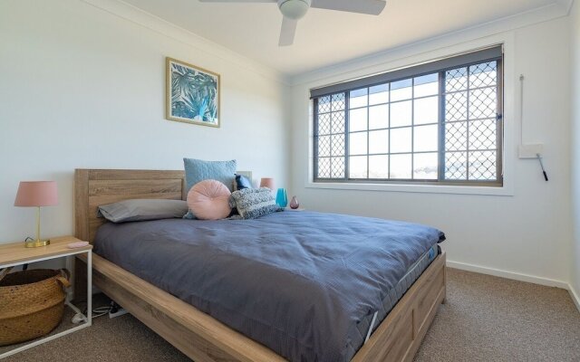 Lakeview Crescent 50