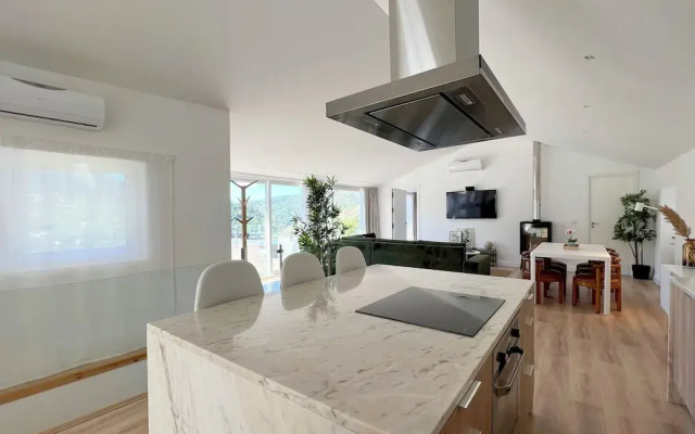Casas Capela by O'Porto Seven