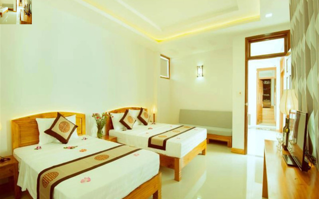 Riverside Plum Garden Homestay
