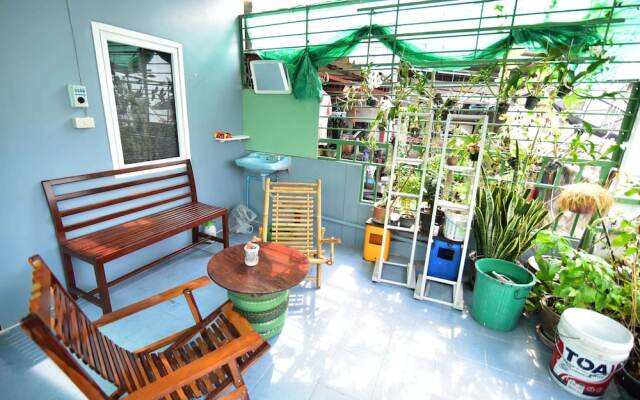 5 Minute Hostel