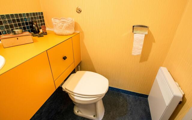 Spacious studio in De Haan with a balcony