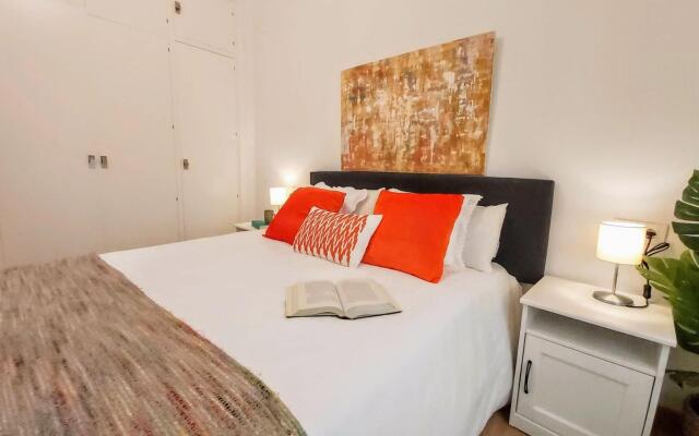 Santa Cruz Juderia - Cozy And Quiet - Old Town