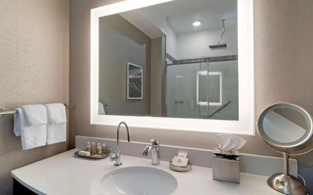 Best Western Premier Liberty Inn & Suites