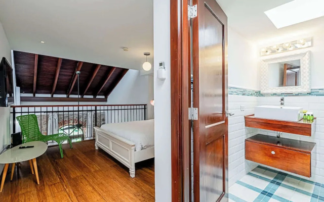 w Grandiose 1BR w Balcony in San Felipe