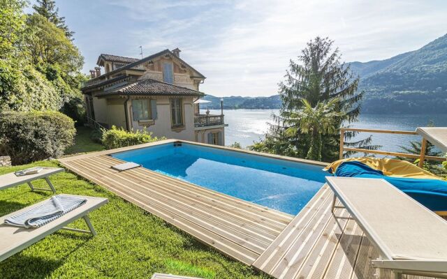 Villa Costanza
