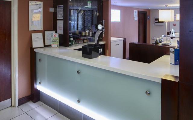 Holiday Inn Express Glenrothes by IHG
