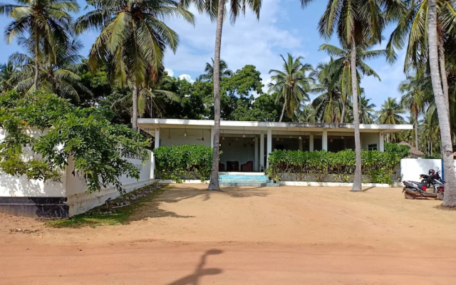 Sunset Safari & Resort