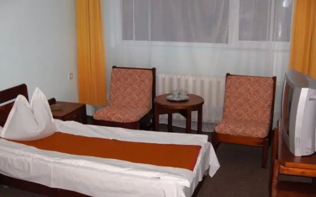 Hotel Rebis International