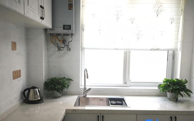 Ruiyu Homestay (Luoyang Jiqing Branch) – Kitchen – Luoyang