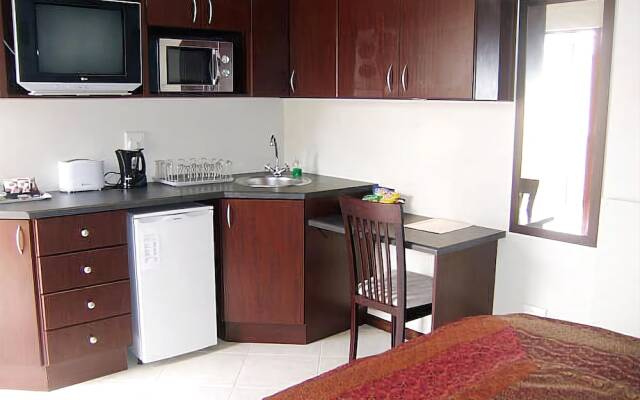 Calico Guest House