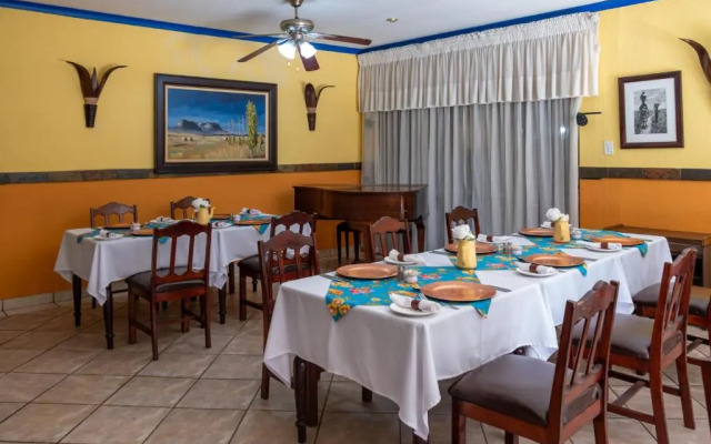 Borisimo's Guest House Alberton