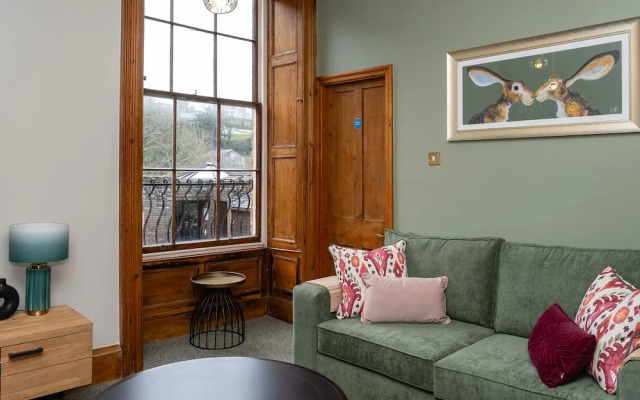 Watermouth Castle, Bassett Apartment