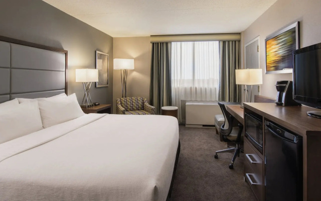 Holiday Inn Winnipeg South by IHG
