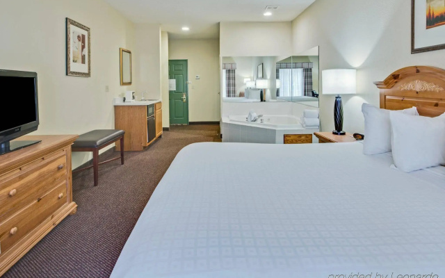 Country Inn & Suites by Radisson Romeoville I-55