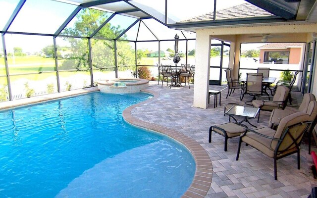 SEA Star Villa 1006