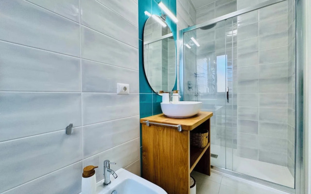 YourHome - Blu Jade House
