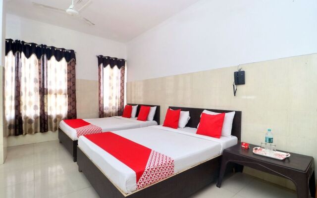 OYO 19318 Jn Residency