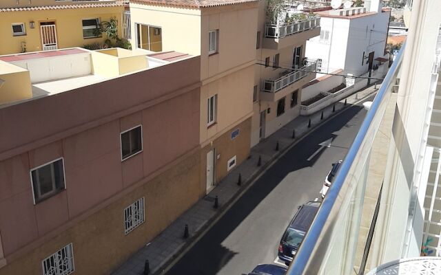 Las Vistas Apartments