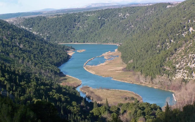 Gabi Rooms & Studio Apartment