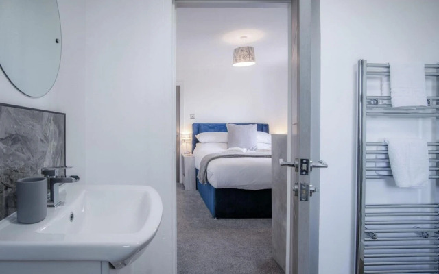 Vista Suite - 3 Bed Apartment - Ocean Breeze