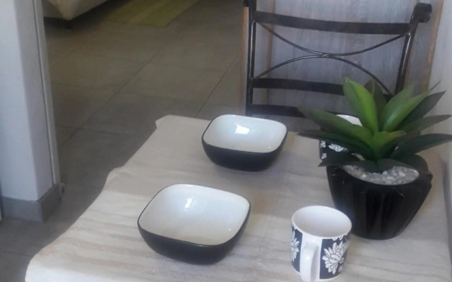 Self-catering Studio, Unit 6 on Krupp