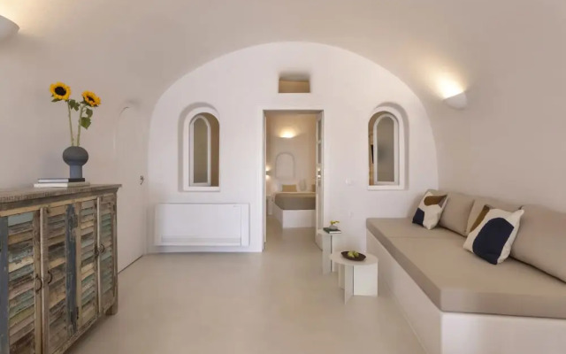 Bluedome Cavehouses by Otium Villas