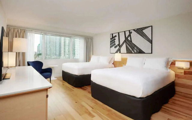 Radisson Blu Toronto Downtown