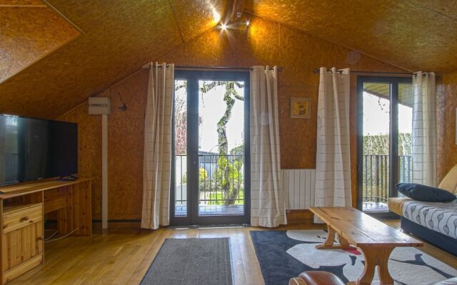 Modern Chalet in Bayeux With Garden