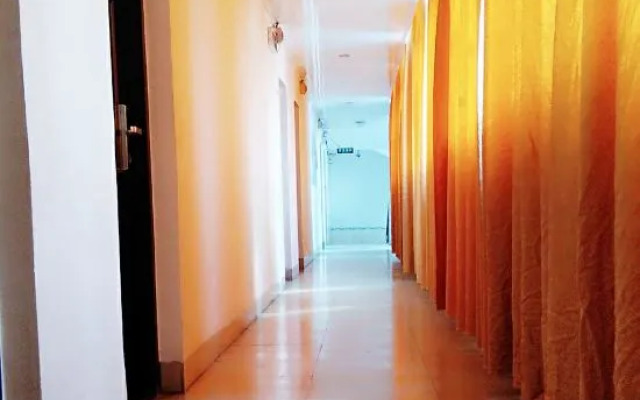 Jinhui Business Hotel