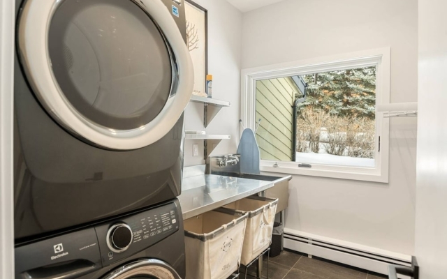 Martingale Lane Home